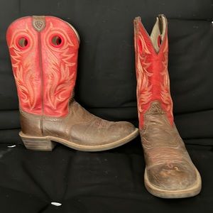 Ariat Red Round Toe Boots